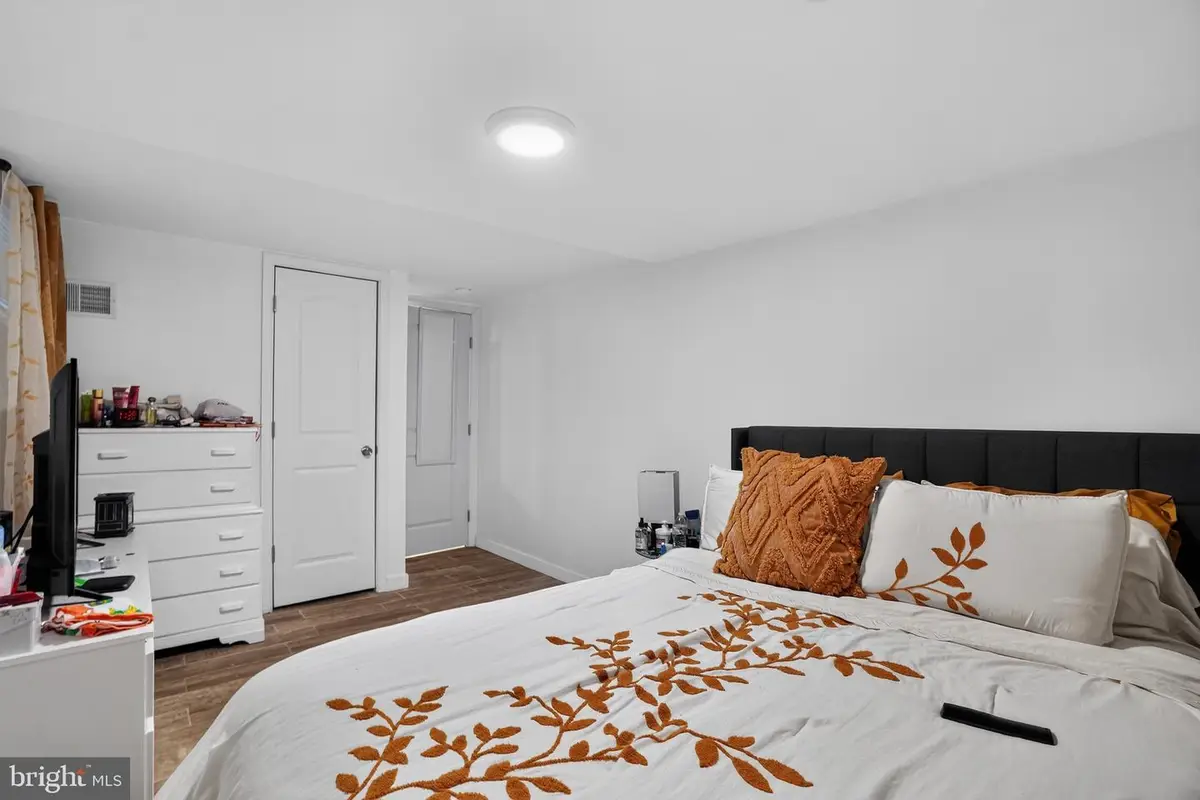 2026 N 8th St, Philadelphia, PA 19122 - #1
