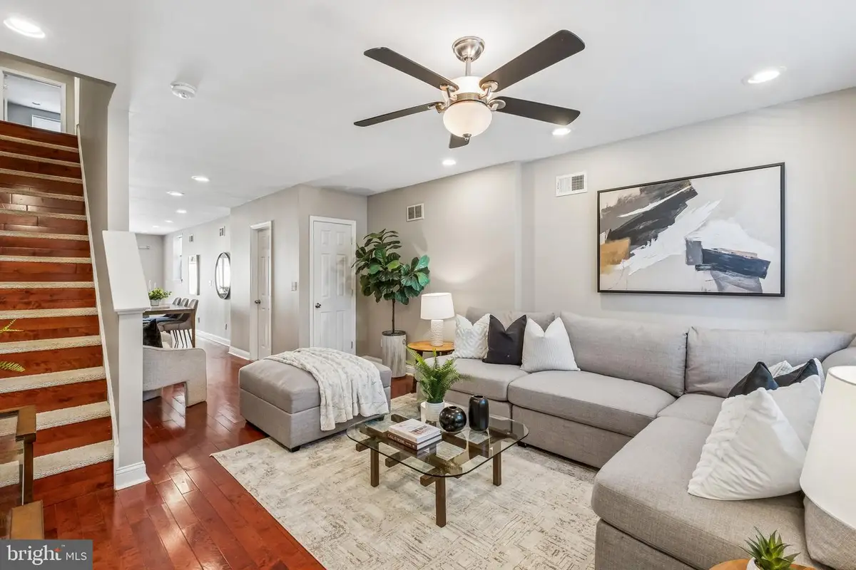1020 S 24th St, Philadelphia, PA 19146 - #1