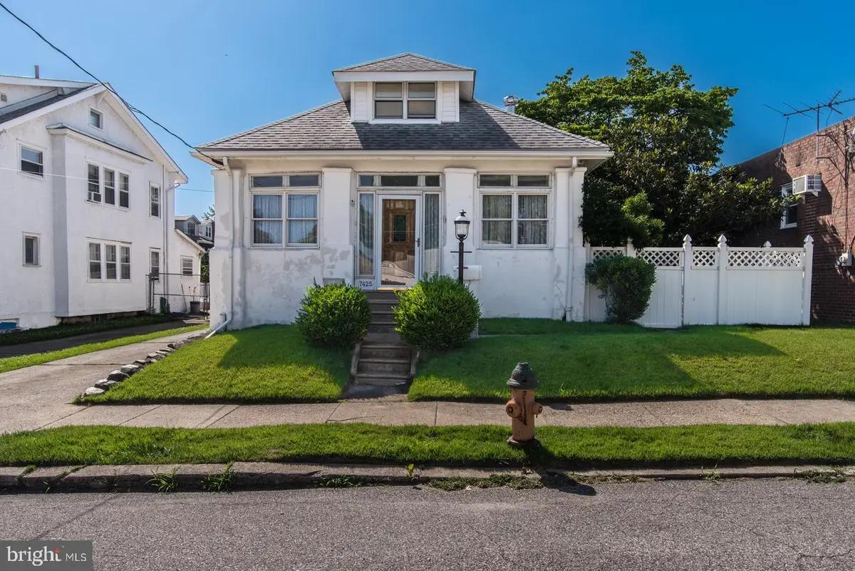 7425 Montour St, Philadelphia, PA 19111 - #1