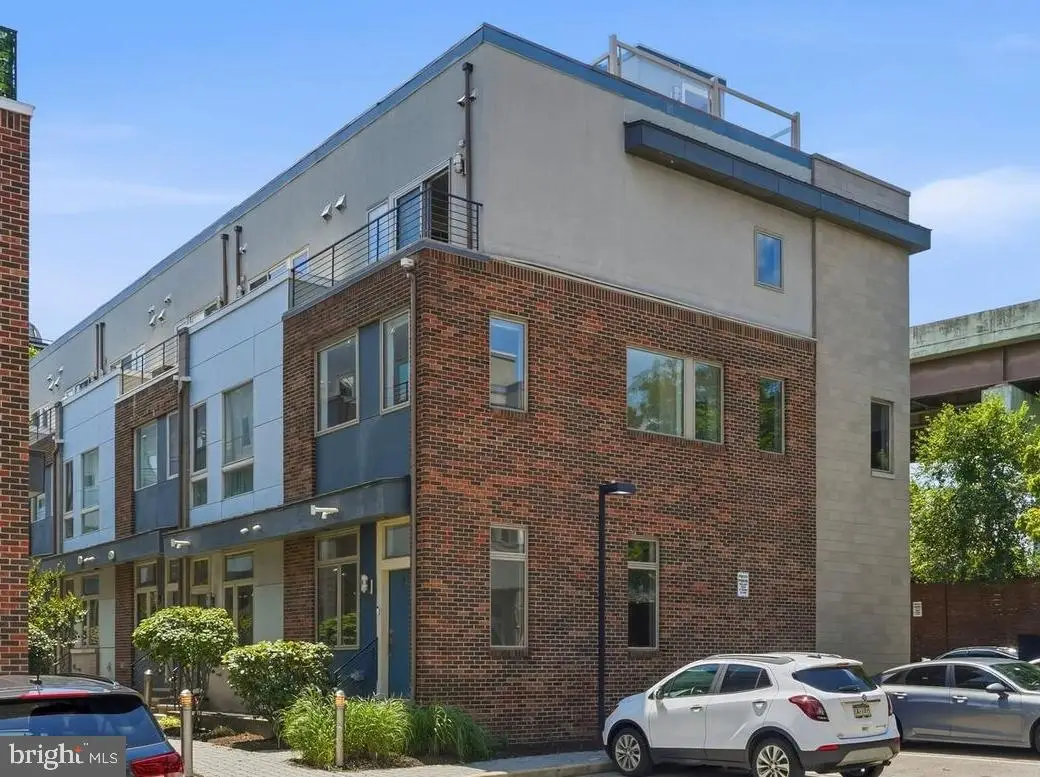 412 N Front St #27, Philadelphia, PA 19123 - #1