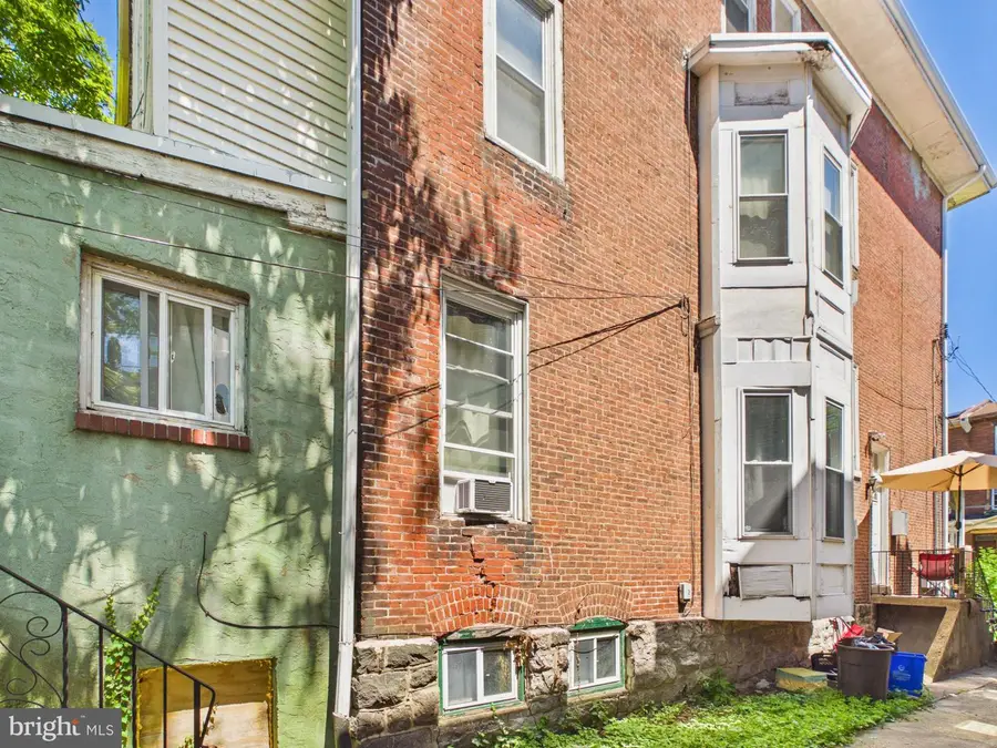 824 S St Bernard St, Philadelphia, PA 19143 - #2