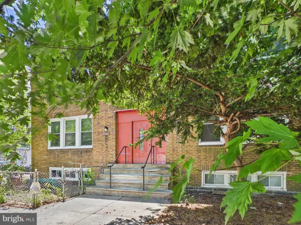 4700-4702 Cedar Ave, PHILADELPHIA, PA 19143