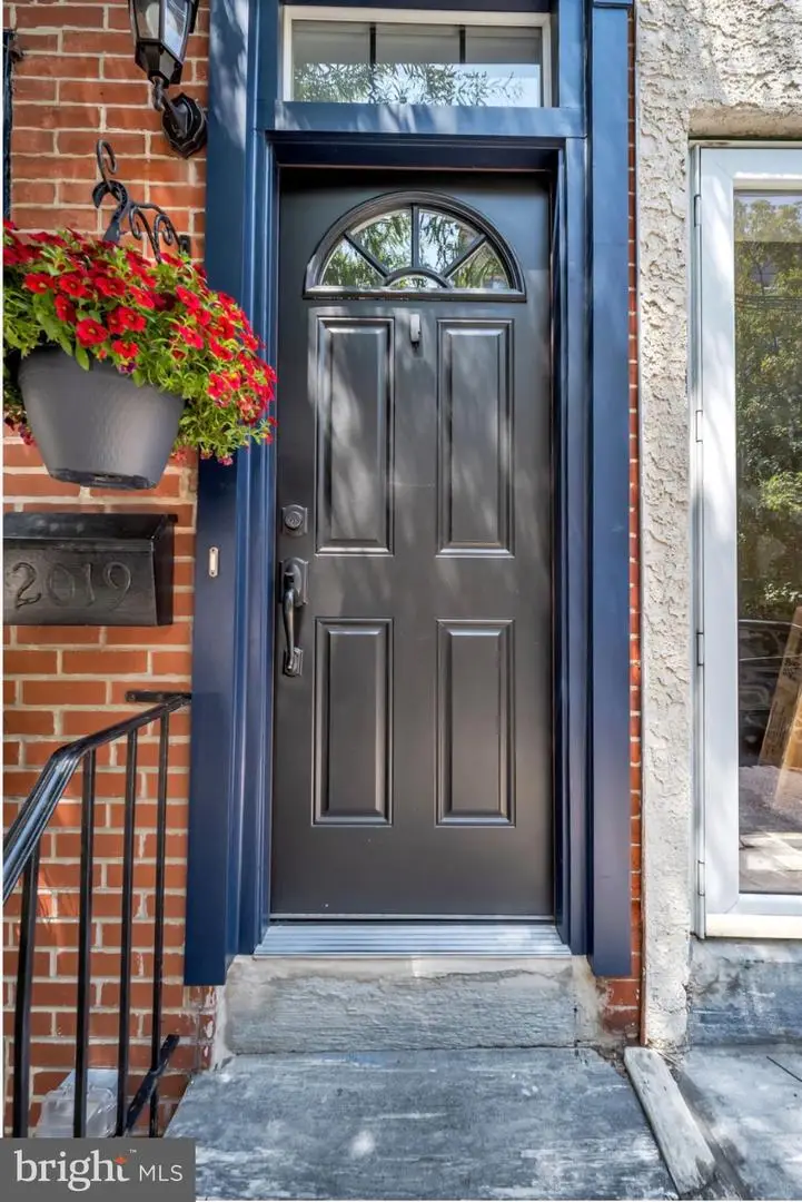2019 Kimball St, Philadelphia, PA 19146 - #2