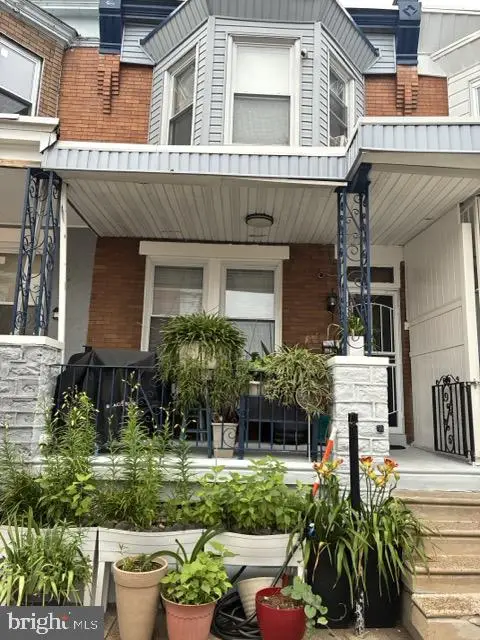 3251 Tampa St, Philadelphia, PA 19134 - #1