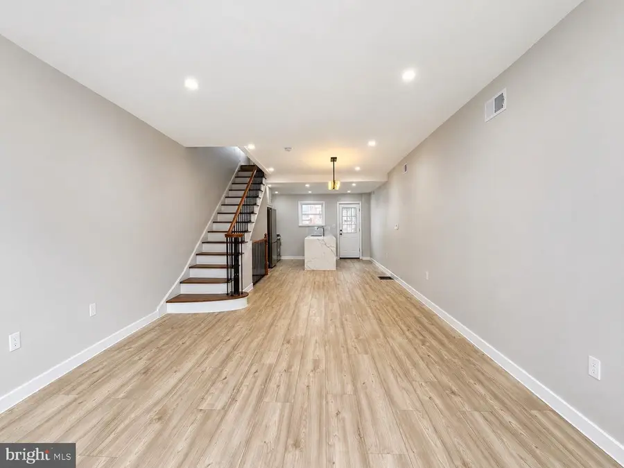 2251 S Hicks St, Philadelphia, PA 19145 - #3