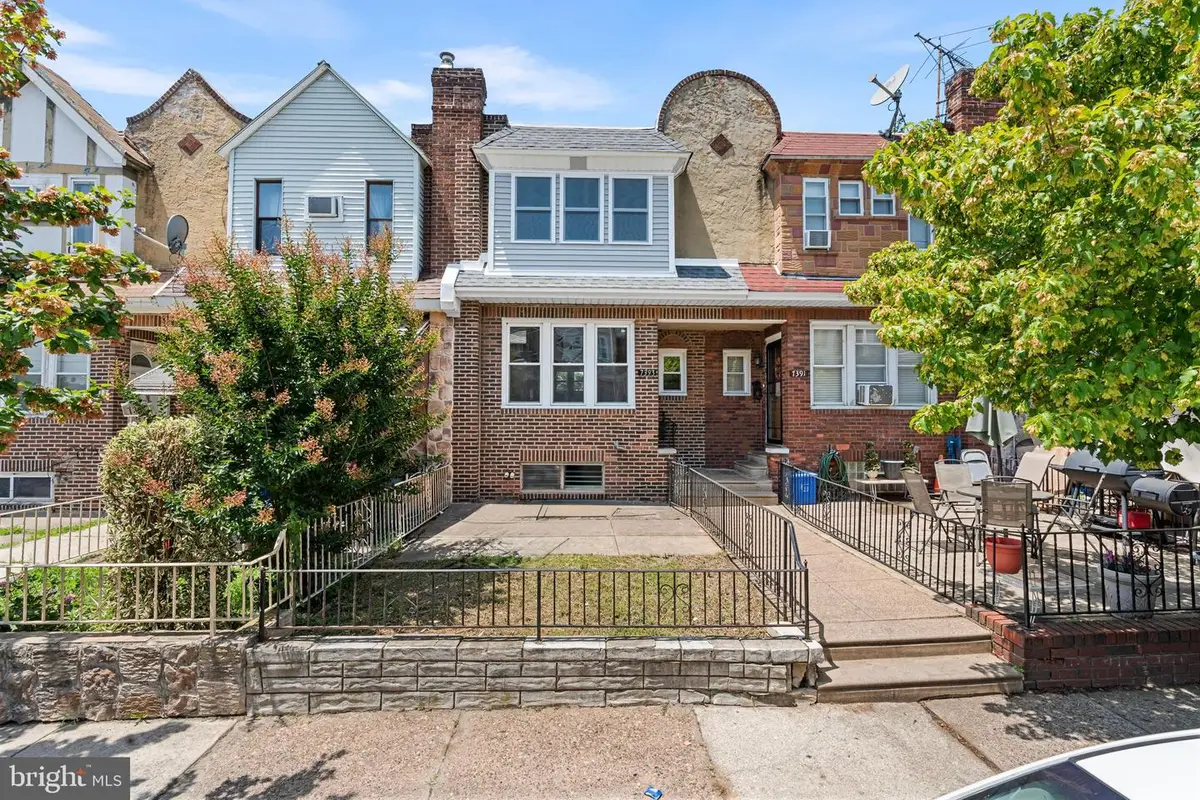 7393 Wheeler St, Philadelphia, PA 19153 - #1