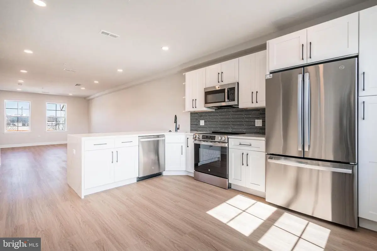 4015 Marilyn Dr #a94, Philadelphia, PA 19131 - #1