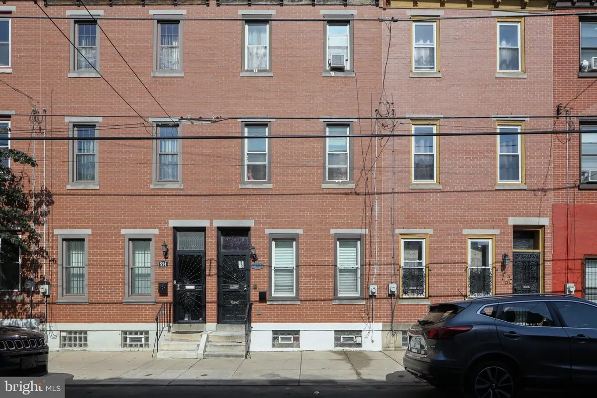 922 S 18th St, Philadelphia, PA 19146 - #1