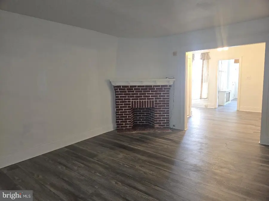 6607 N 6th St, Philadelphia, PA 19126 - #3