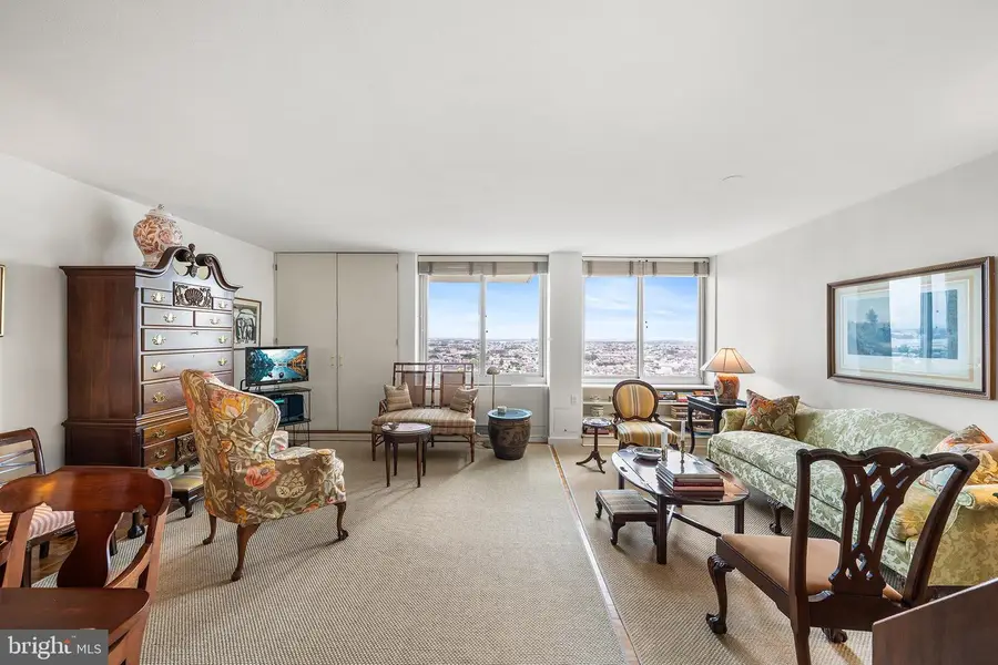 604-36 S Washington Sq #1905, Philadelphia, PA 19106 - #3