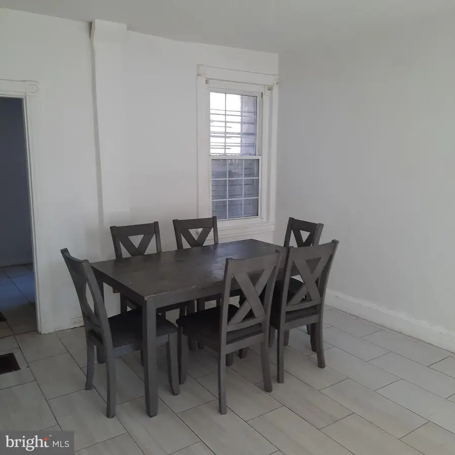 2522 Potter St, Philadelphia, PA 19125 - #3