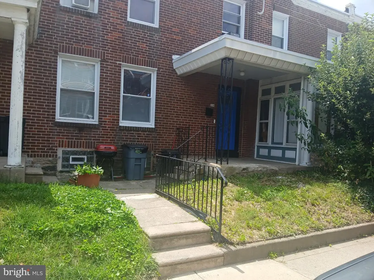 226 W Laveer St, Philadelphia, PA 19120 - #1