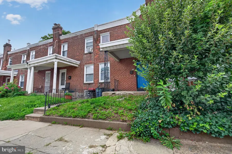 226 W Laveer St, Philadelphia, PA 19120 - #3