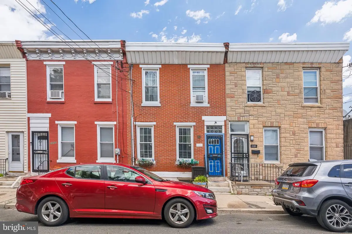 2203 Ellsworth St, Philadelphia, PA 19146 - #1