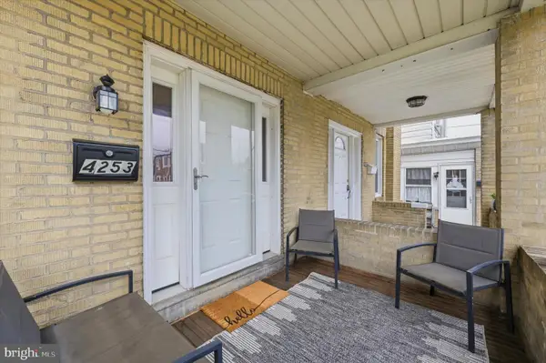 4253 Houghton St, PHILADELPHIA, PA 19128