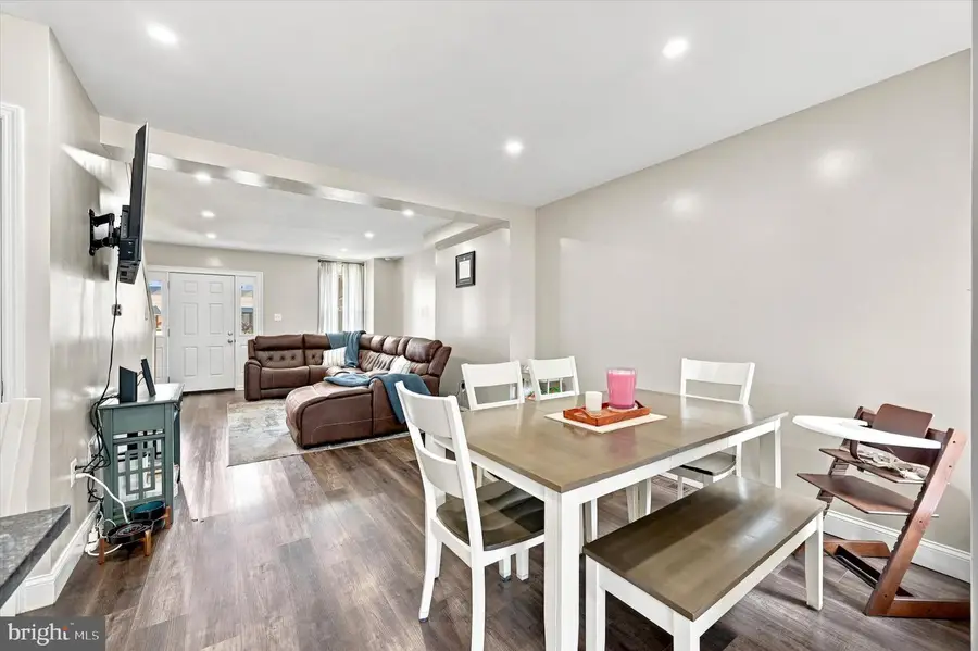 4253 Houghton St, Philadelphia, PA 19128 - #3
