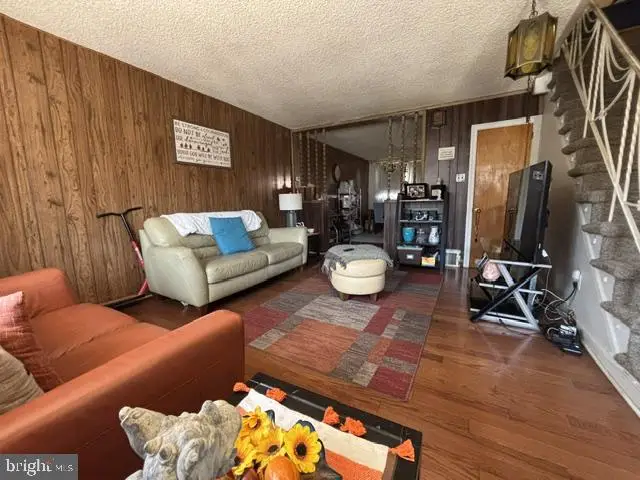4543 Loring St, Philadelphia, PA 19136 - #2