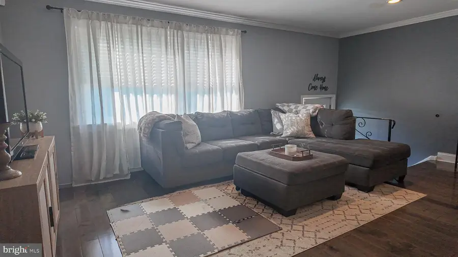 12004 Tyrone Rd, Philadelphia, PA 19154 - #3