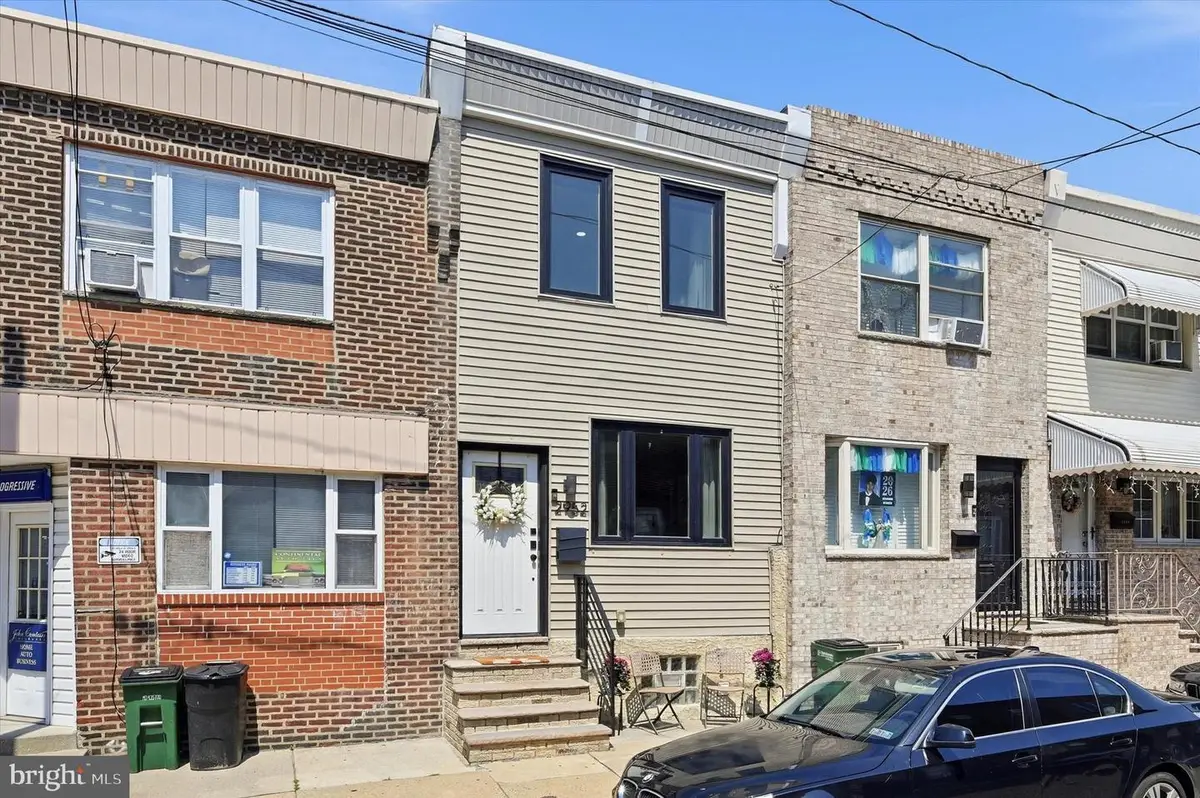 2952 S Sydenham, Philadelphia, PA 19145 - #1
