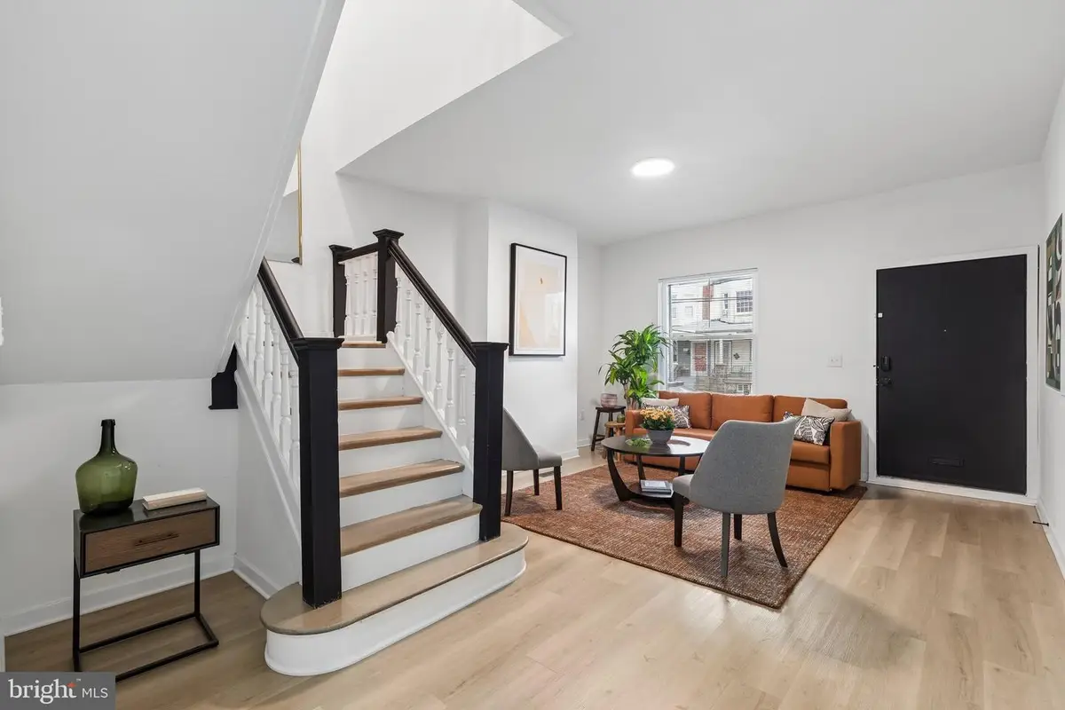 647 S 55th St, Philadelphia, PA 19143 - #1