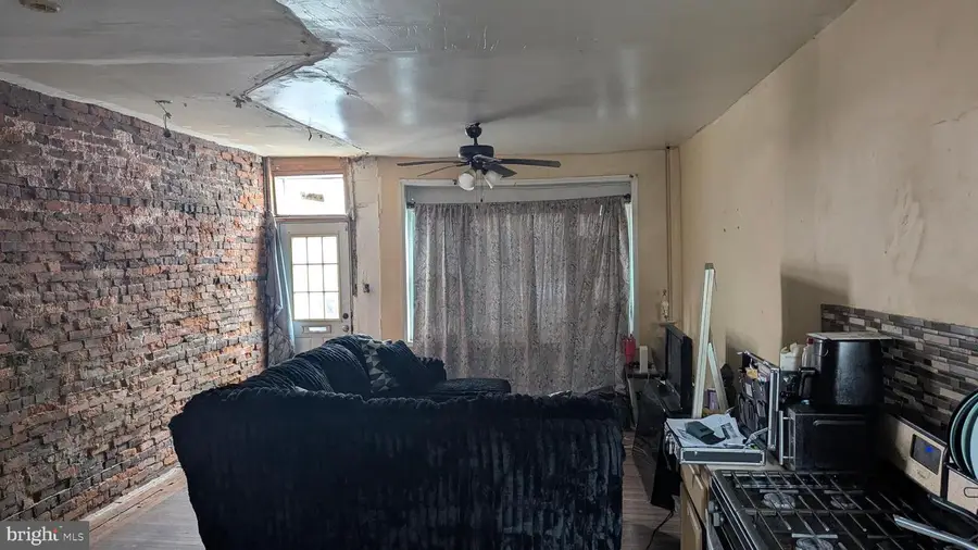 2242 Oakford St, Philadelphia, PA 19146 - #3