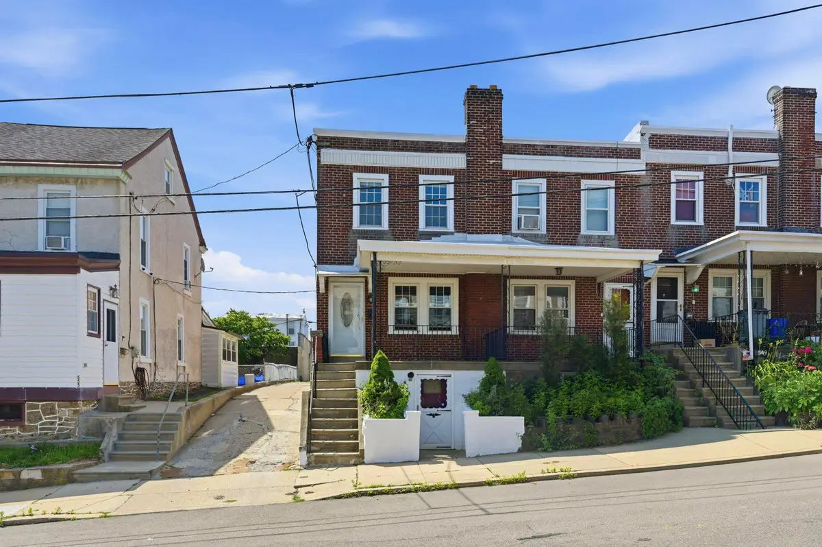 553 Gerhard St, Philadelphia, PA 19128 - #1