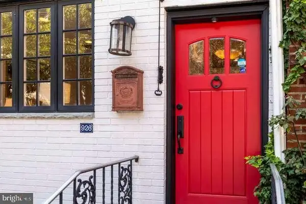 926 Catharine St, PHILADELPHIA, PA 19147
