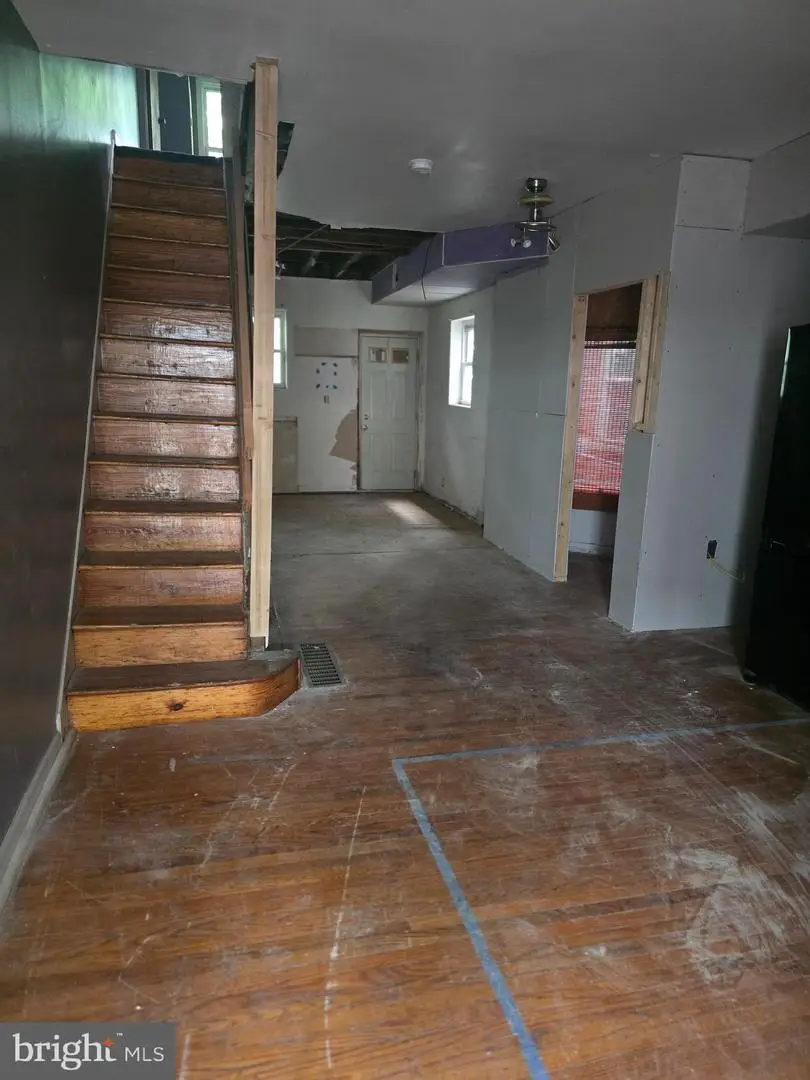 5632 Rodman St, Philadelphia, PA 19143 - #2