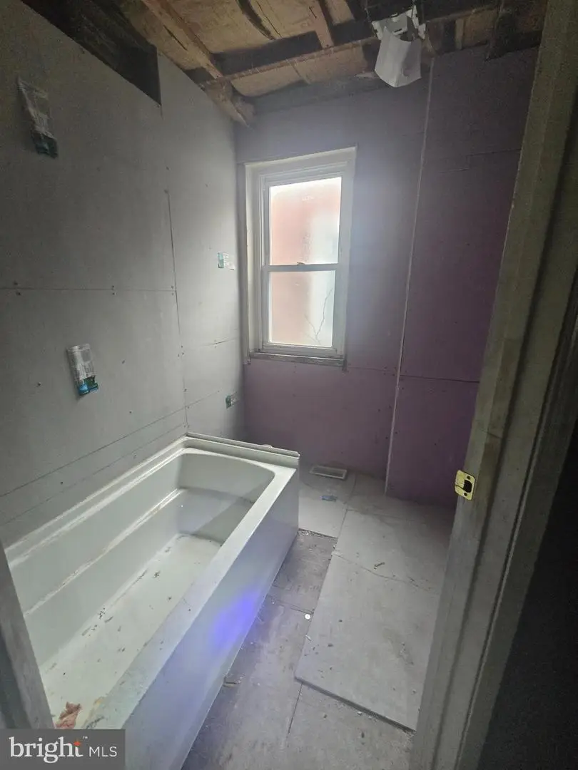 5632 Rodman St, Philadelphia, PA 19143 - #3