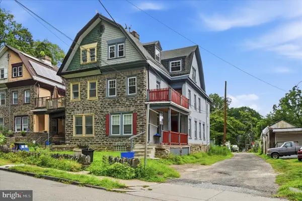 364 E Church Ln, PHILADELPHIA, PA 19144