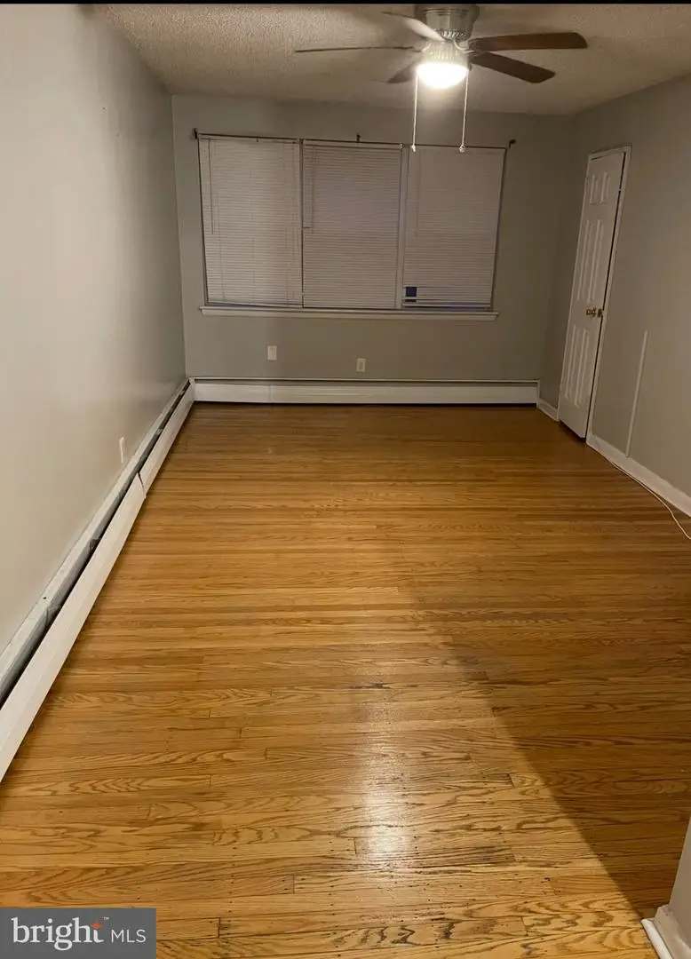 6347 Hegerman St, Philadelphia, PA 19135 - #2