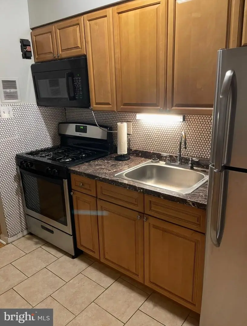 6347 Hegerman St, Philadelphia, PA 19135 - #3