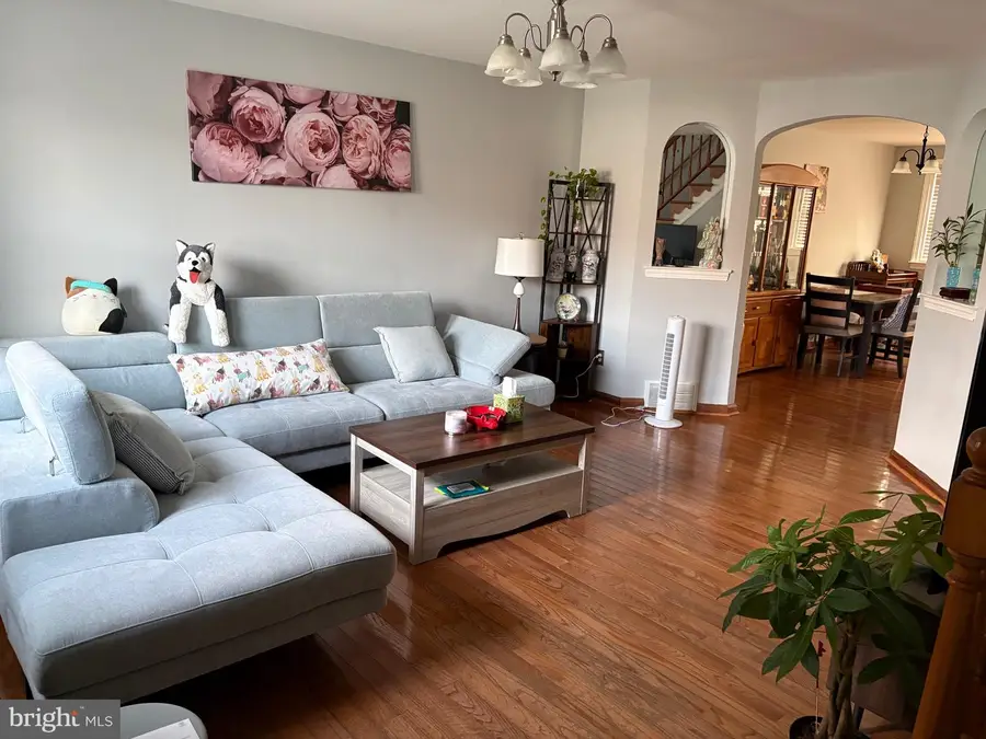 6716 Akron St, Philadelphia, PA 19149 - #2