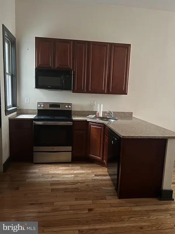 1905 W Diamond St, PHILADELPHIA, PA 19121
