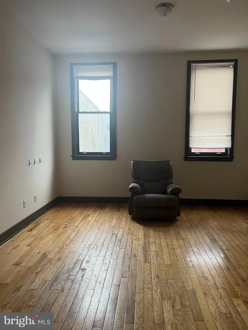 1905 W Diamond St, Philadelphia, PA 19121 - #2