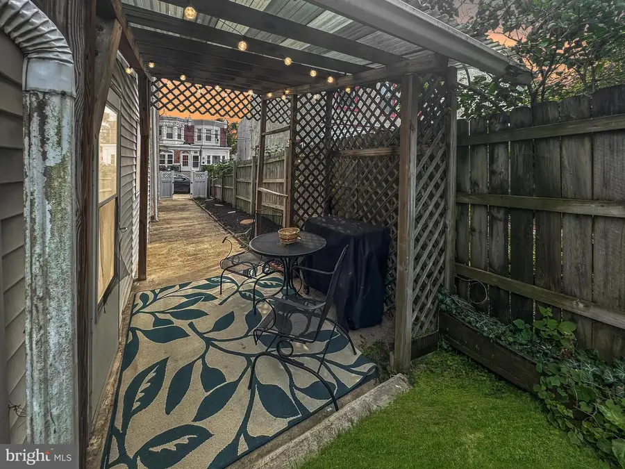 440 Lemonte St, Philadelphia, PA 19128 - #3