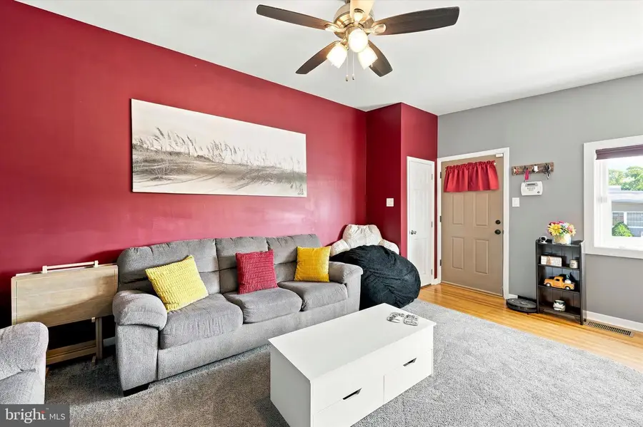 1012 Bingham St, Philadelphia, PA 19115 - #3