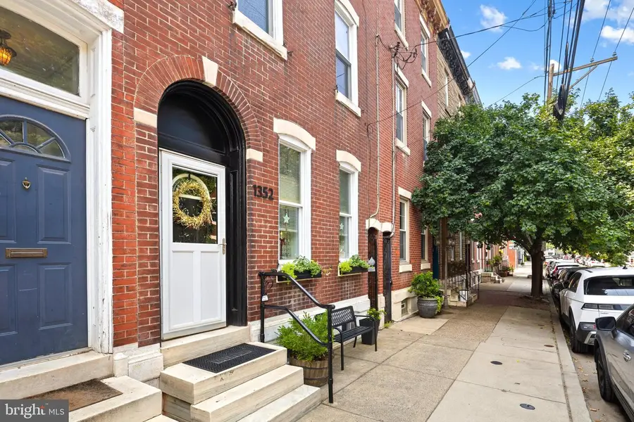 1352 Marlborough St, Philadelphia, PA 19125 - #2