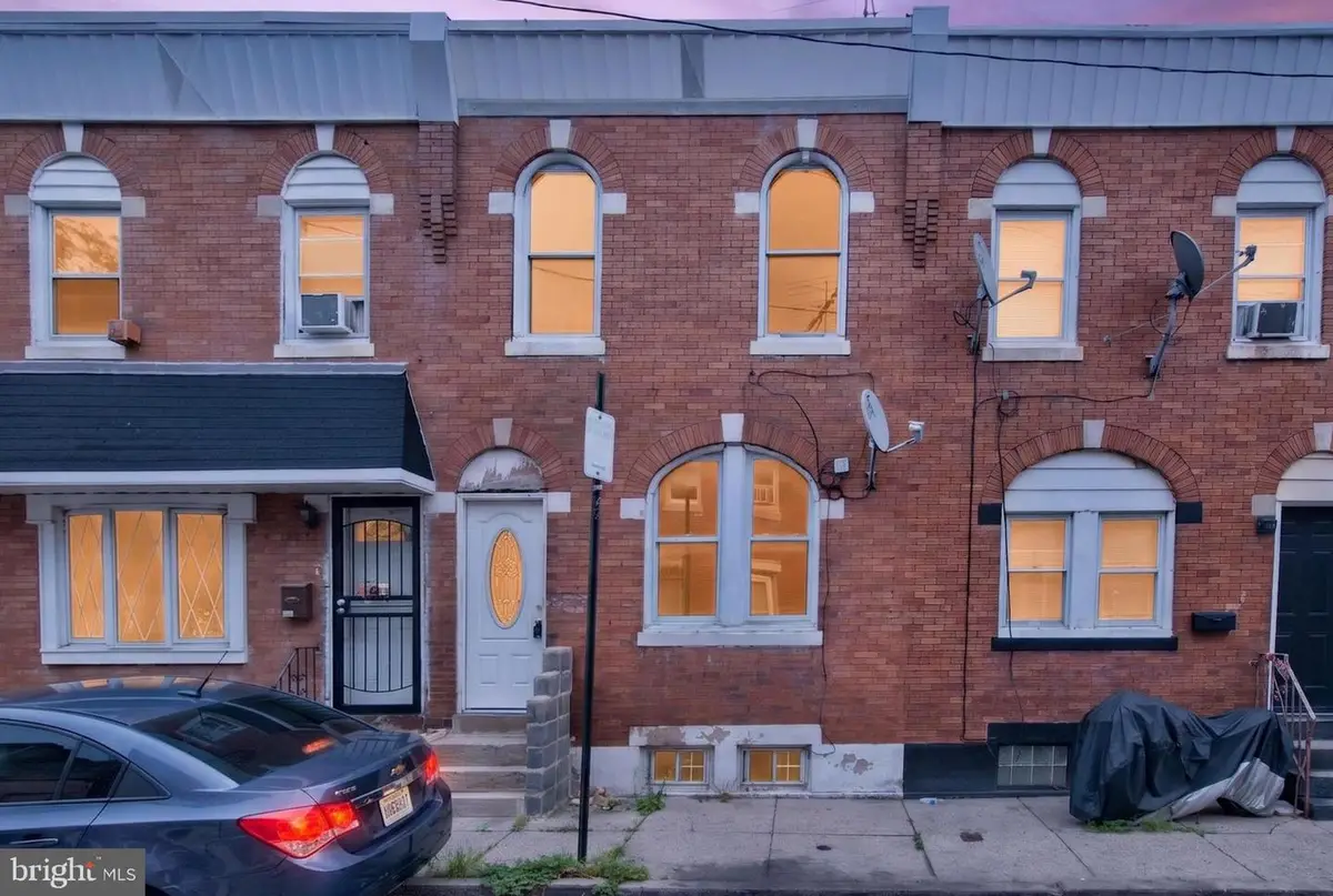 3251 Hurley St, Philadelphia, PA 19134 - #1