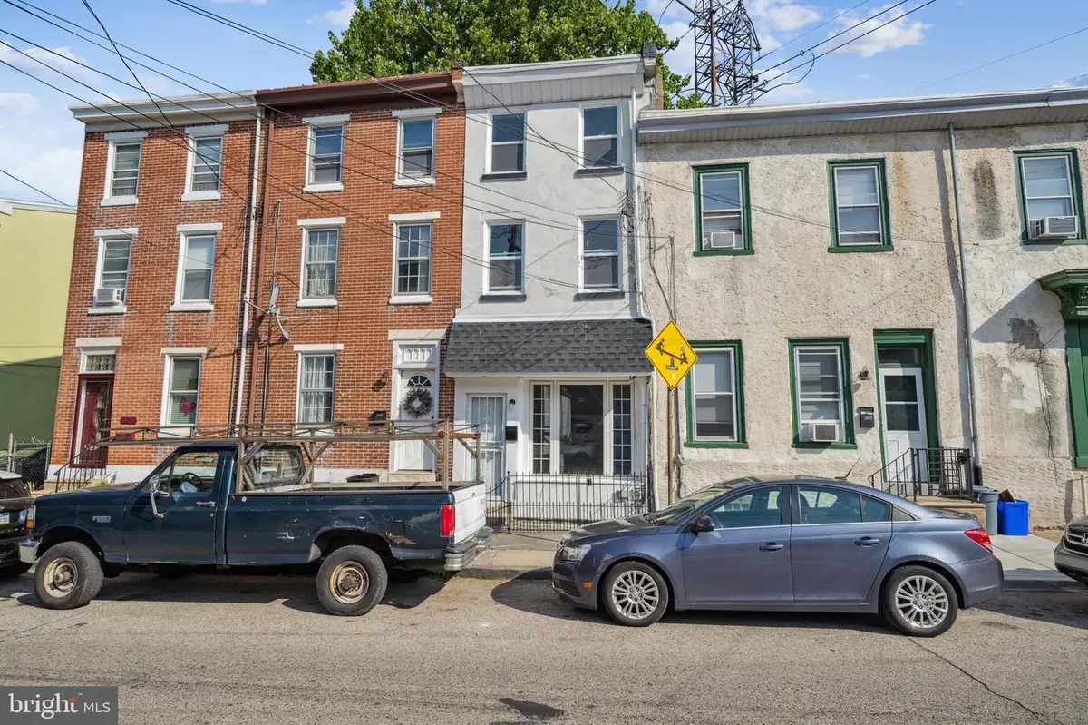 3521 Indian Queen Ln, Philadelphia, PA 19129 - #1