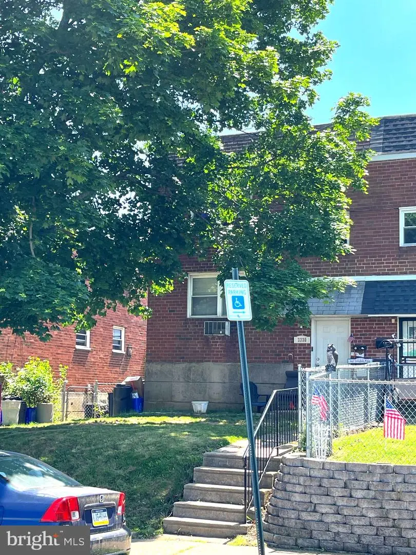 3330 Primrose Rd, Philadelphia, PA 19114 - #1