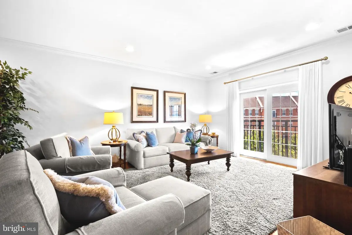 500 Regatta Dr #2540, Philadelphia, PA 19146 - #1