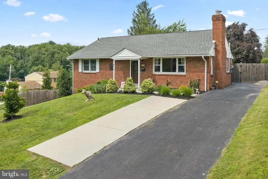 8733 Old Line Rd, Philadelphia, PA 19128 - #2
