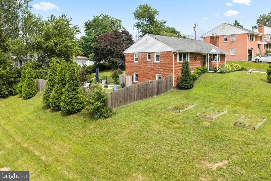 8733 Old Line Rd, Philadelphia, PA 19128 - #3