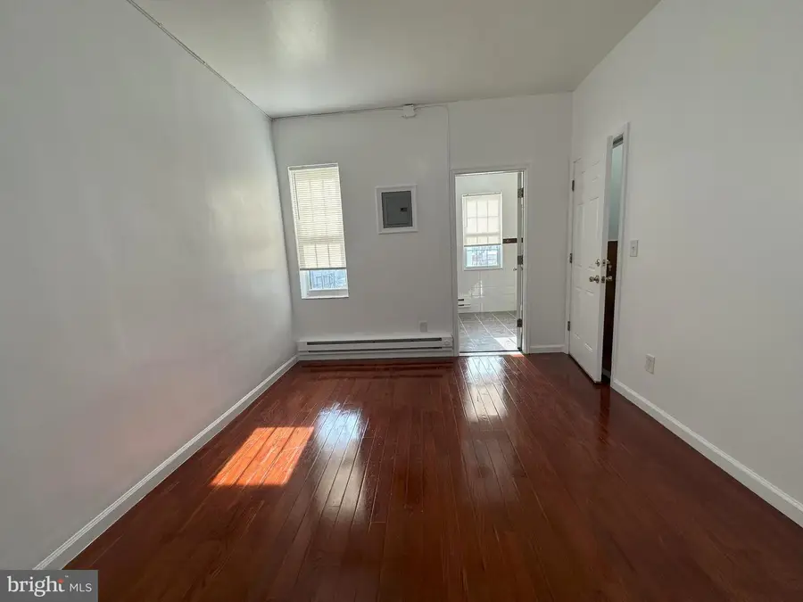 720 Winton St, Philadelphia, PA 19148 - #3