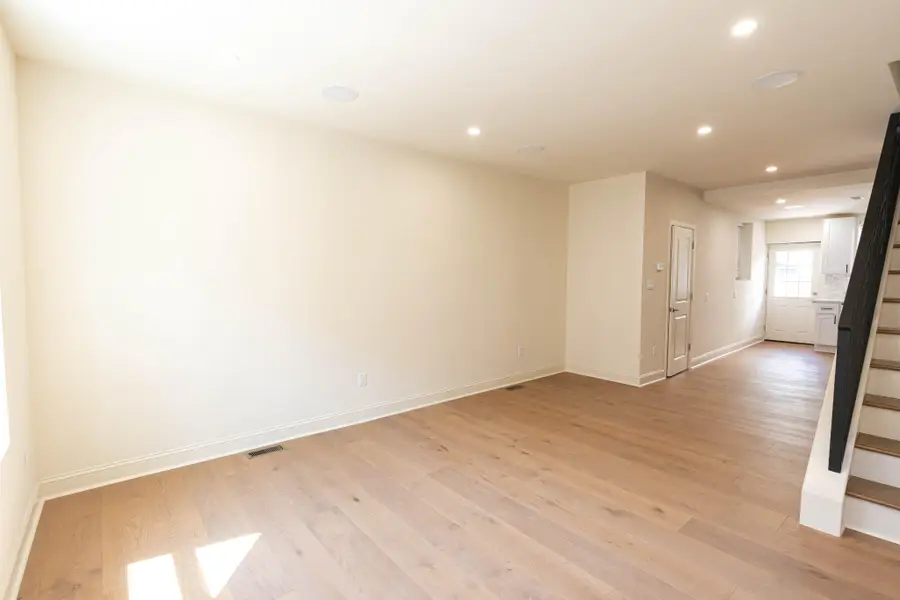 2018 S Garnet St, Philadelphia, PA 19145 - #3