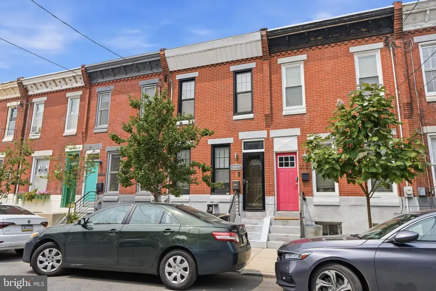 2023 Moore St, Philadelphia, PA 19145 - #2