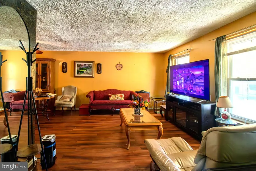 7629 Dicks Ave, Philadelphia, PA 19153 - #3