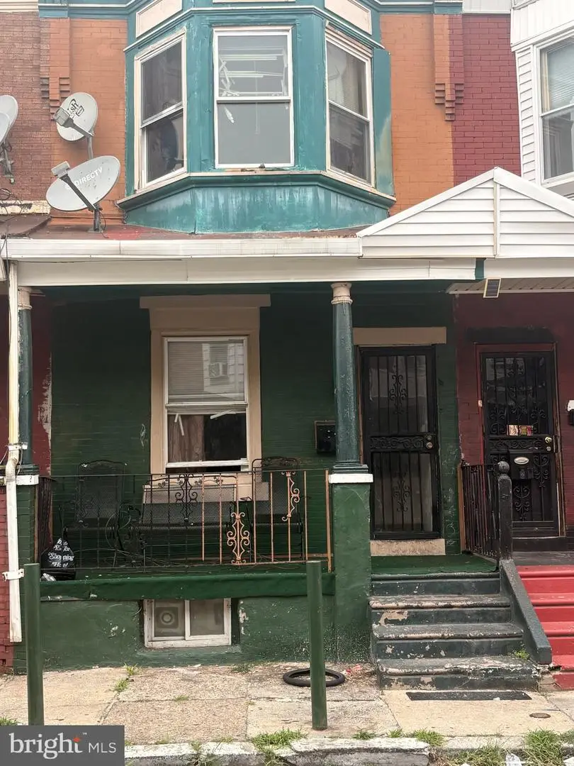2723 W Seltzer St, Philadelphia, PA 19132 - #1