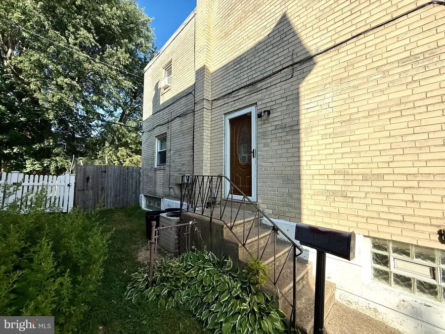 1413 Southampton Rd, Philadelphia, PA 19116 - #3